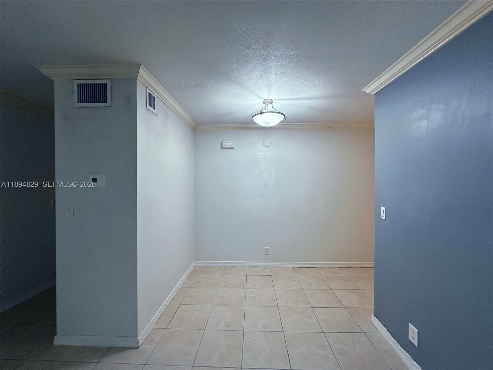 2424 Se 17th Street B307 Property Photo 3