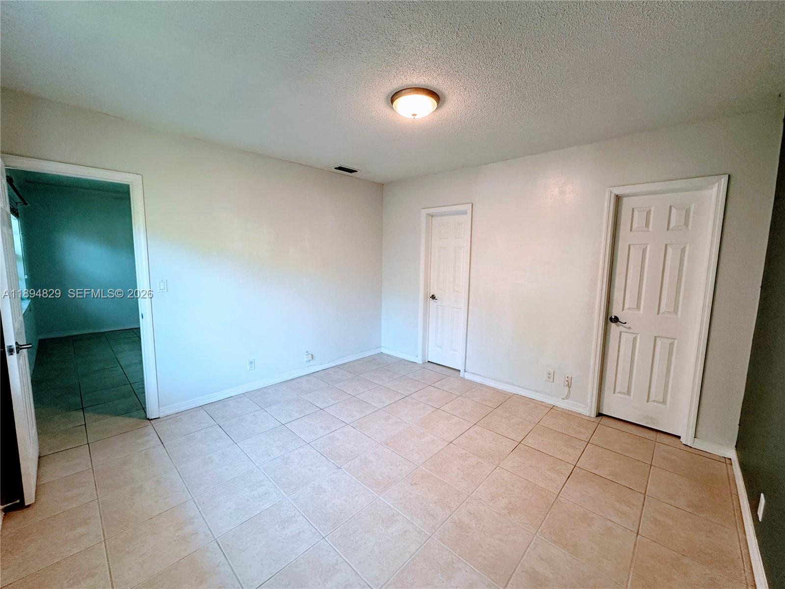 2424 Se 17th Street B307 Property Photo 9