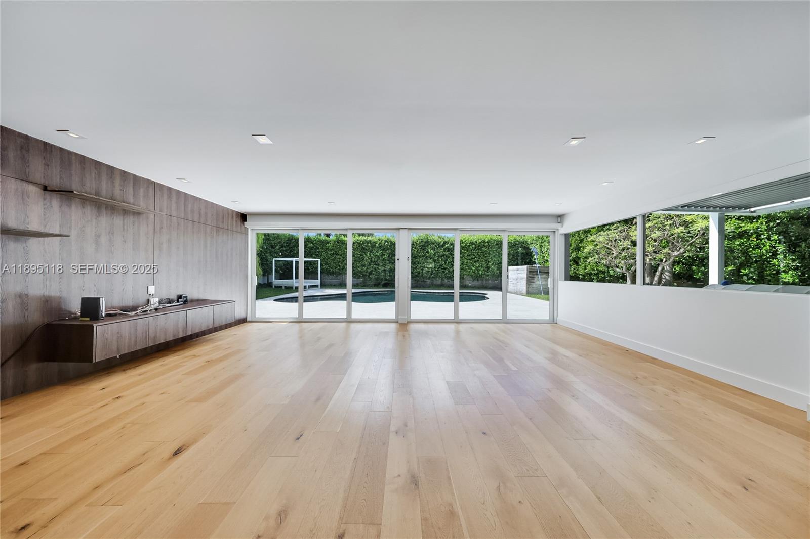 5244 Alton Road Property Photo 4