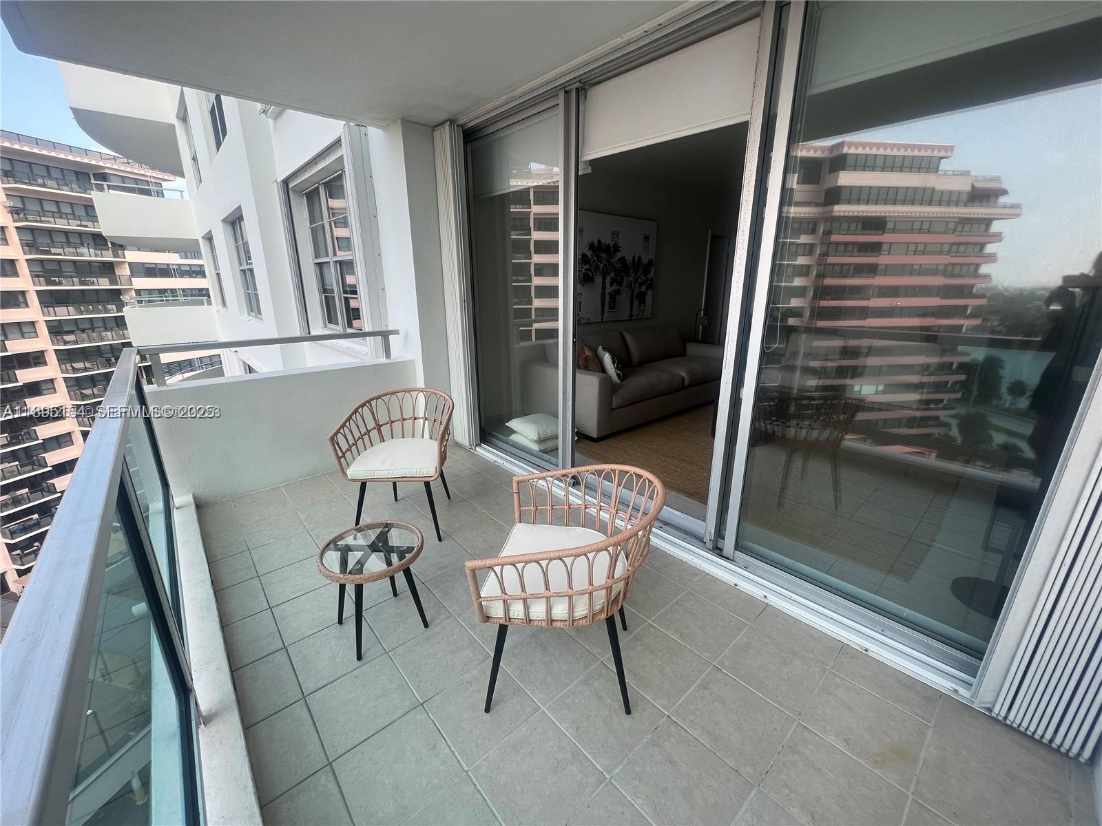 5161 Collins Avenue 1211 Property Photo 9