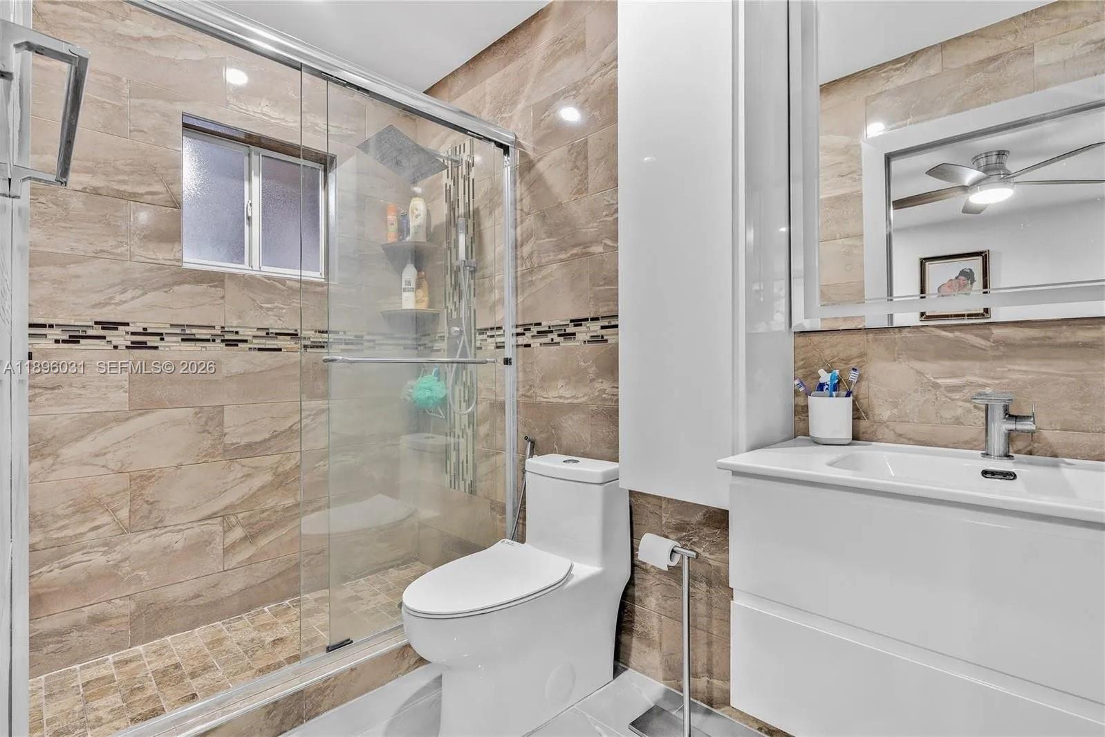 3118 W 71st Place Property Photo 13