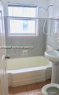 845 Michigan Avenue Property Photo 8