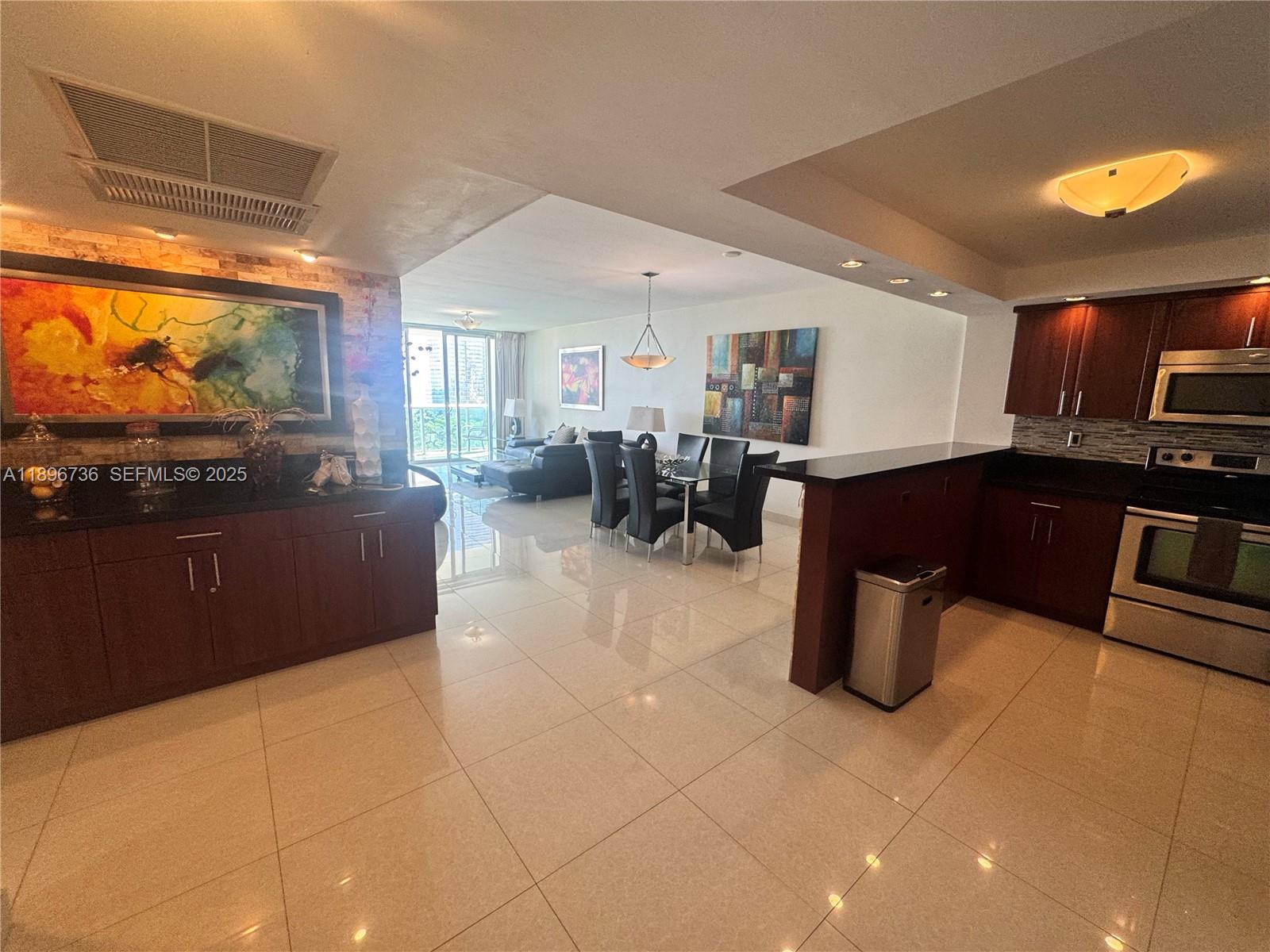 19370 Collins Avenue 1427 Property Photo 2
