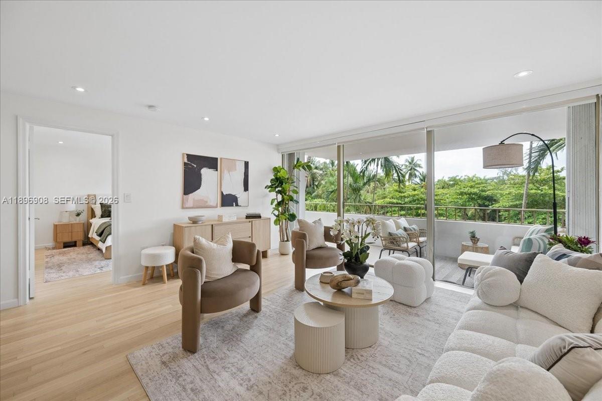 155 Ocean Lane Drive 302 Property Photo 1