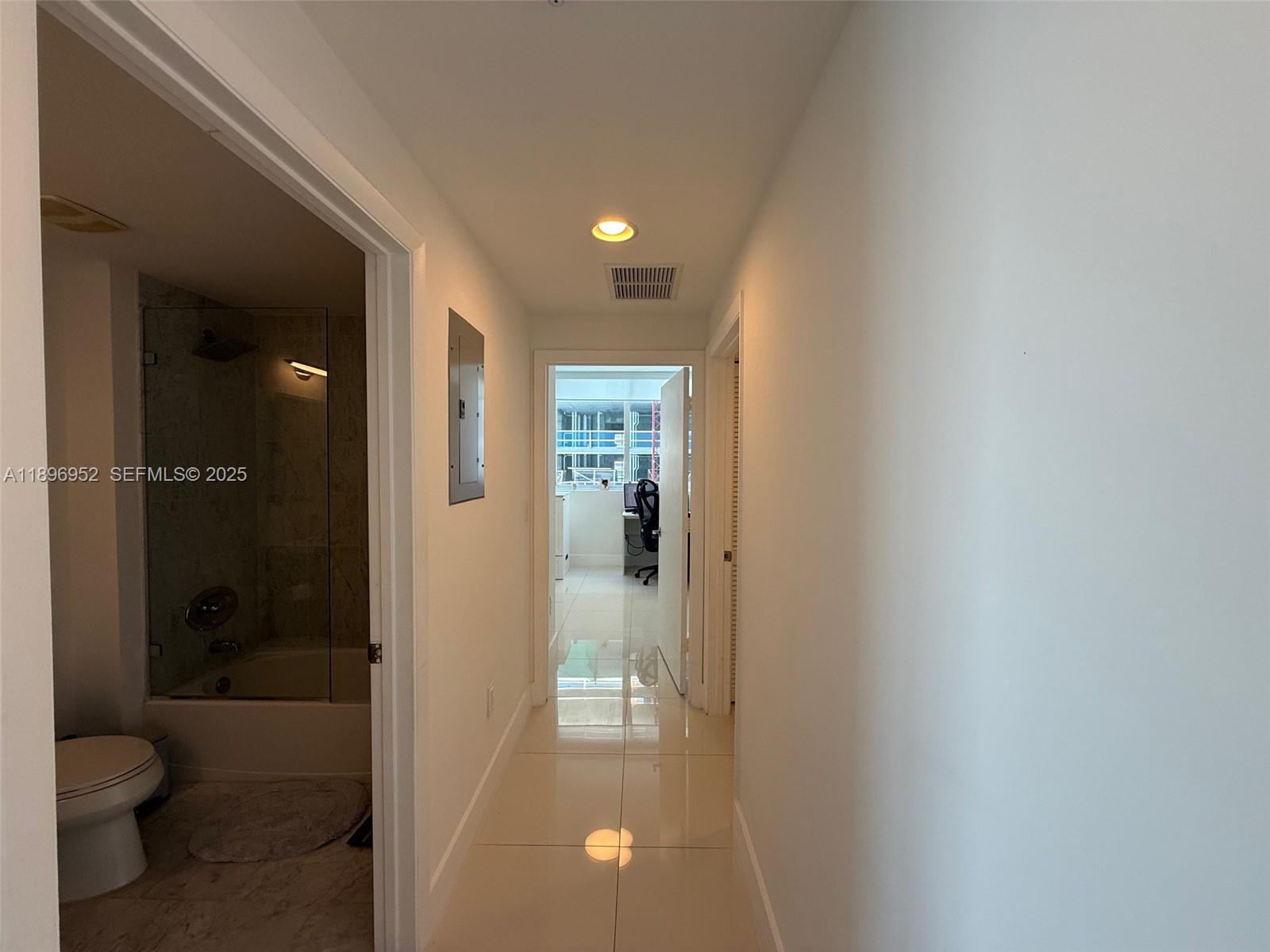 244 Biscayne Boulevard 3708 Property Photo 21