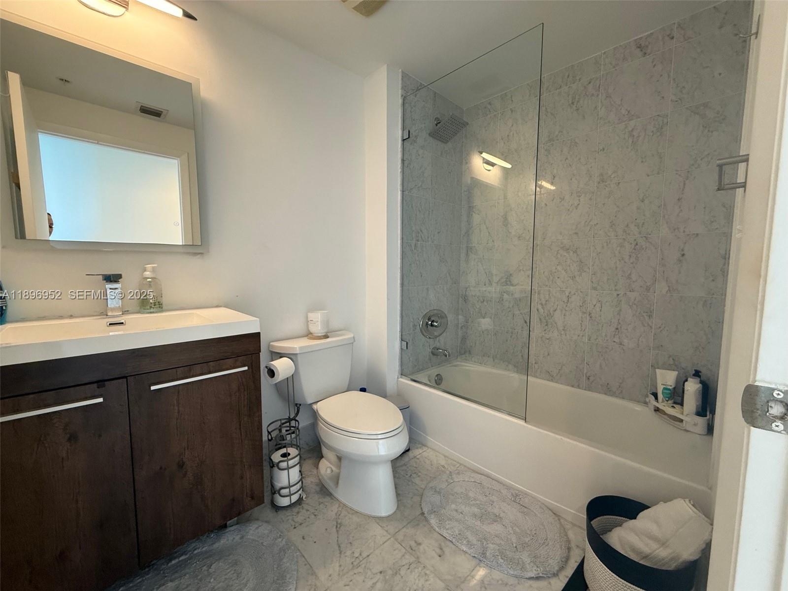 244 Biscayne Boulevard 3708 Property Photo 23