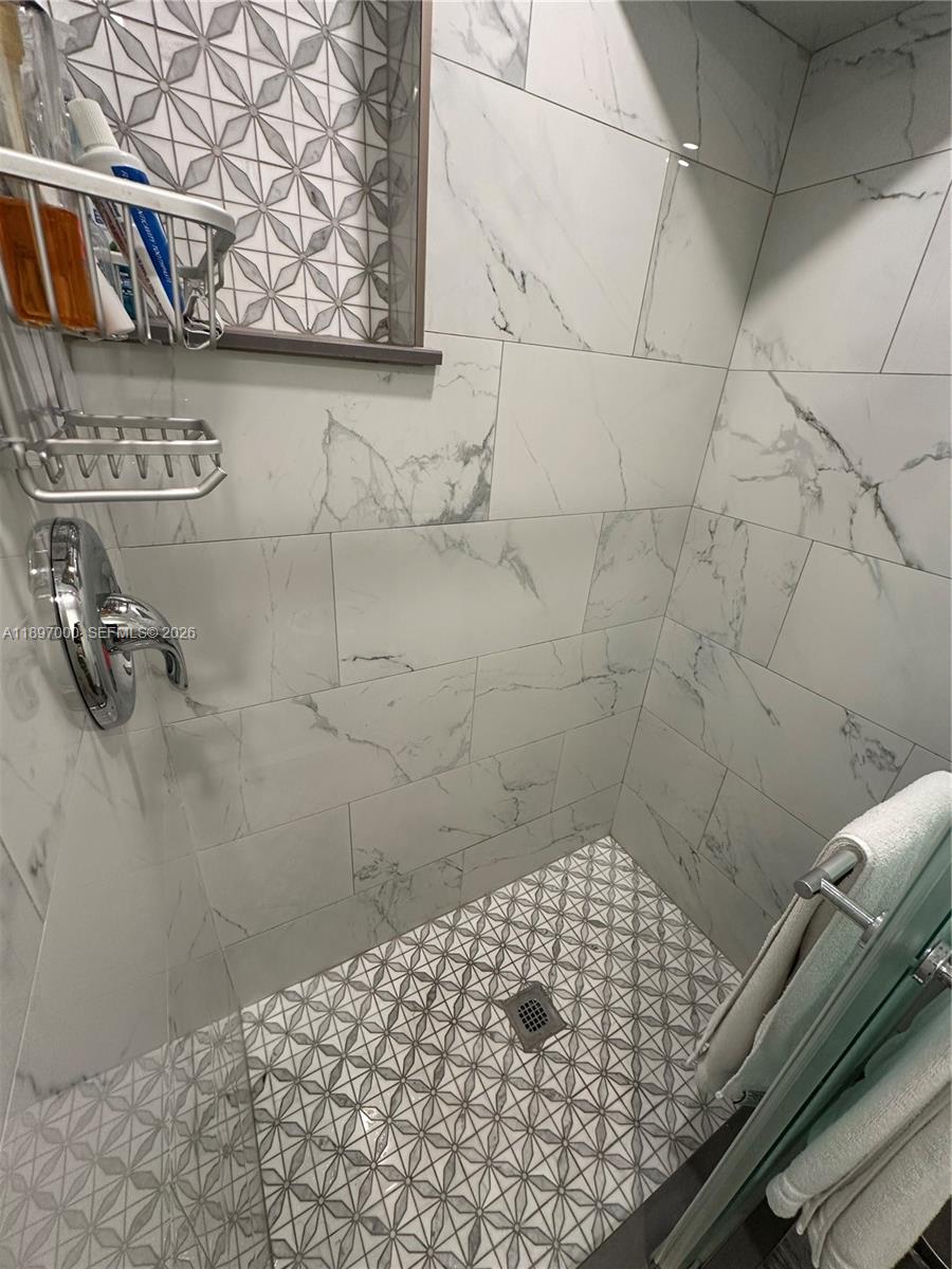 164 Venetian Drive Property Photo 15