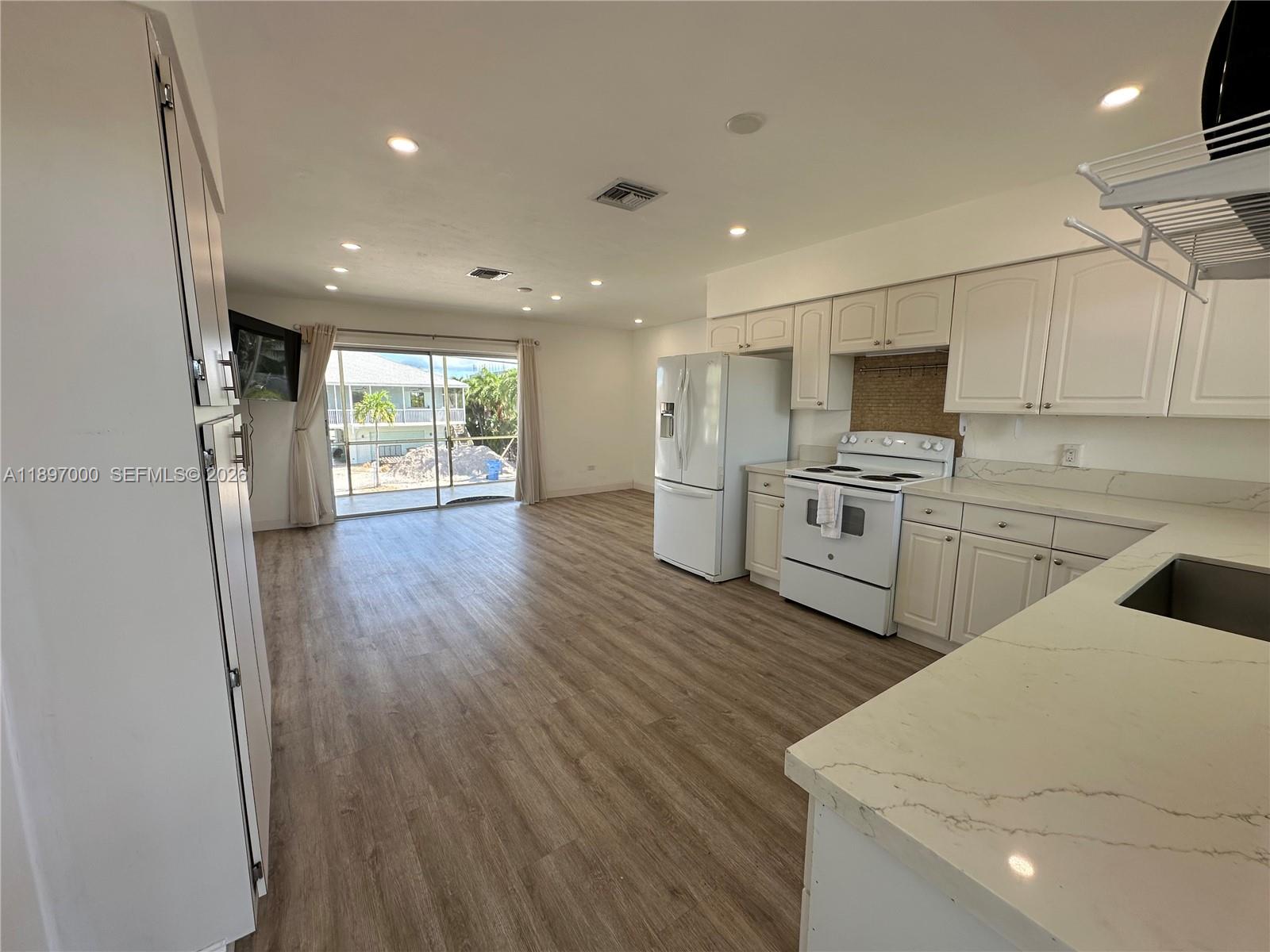 164 Venetian Drive Property Photo 25