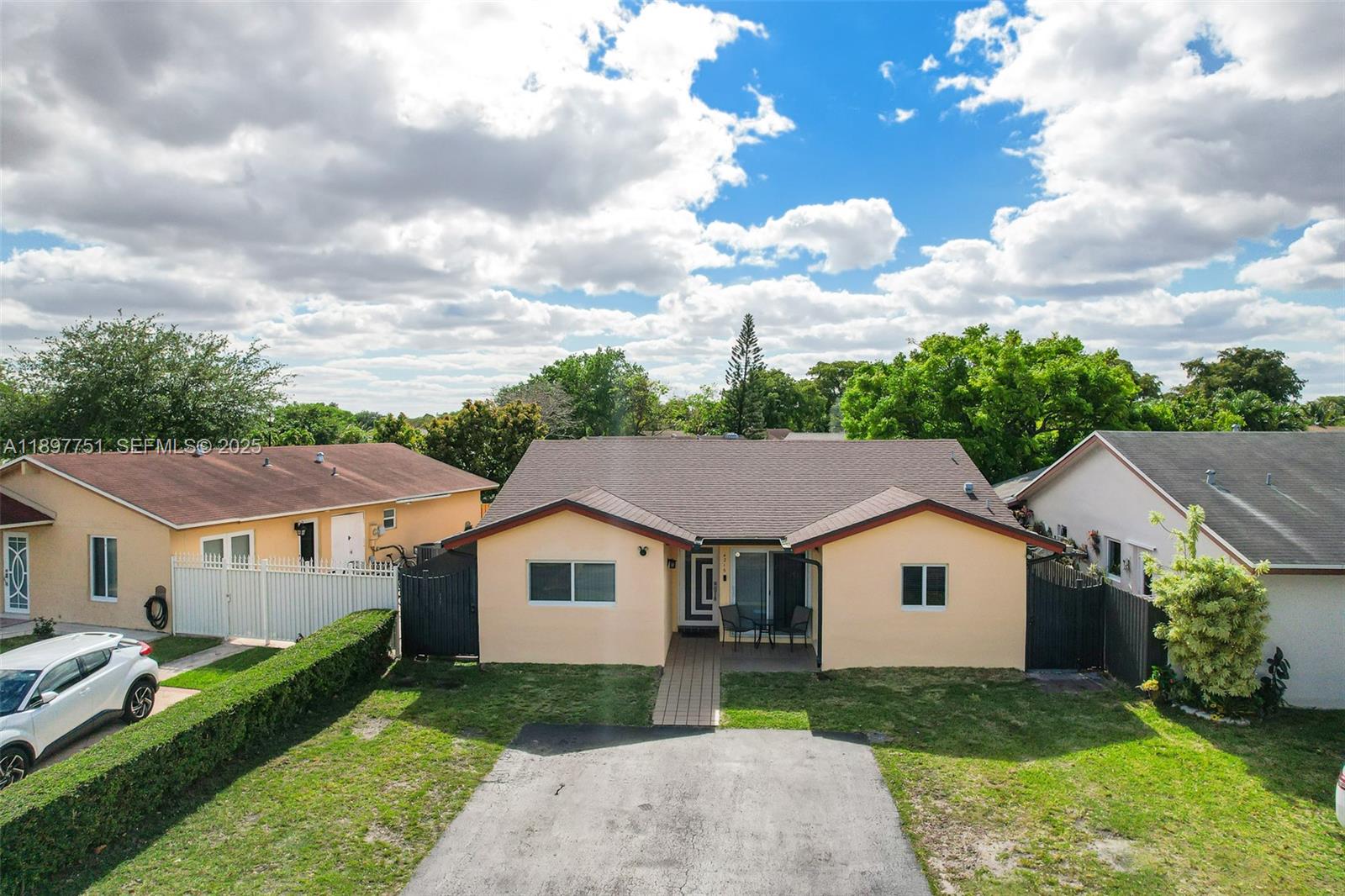 4216 SW 138th Court