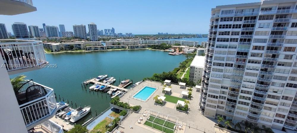 18071 Biscayne Boulevard 1801 Property Photo 2