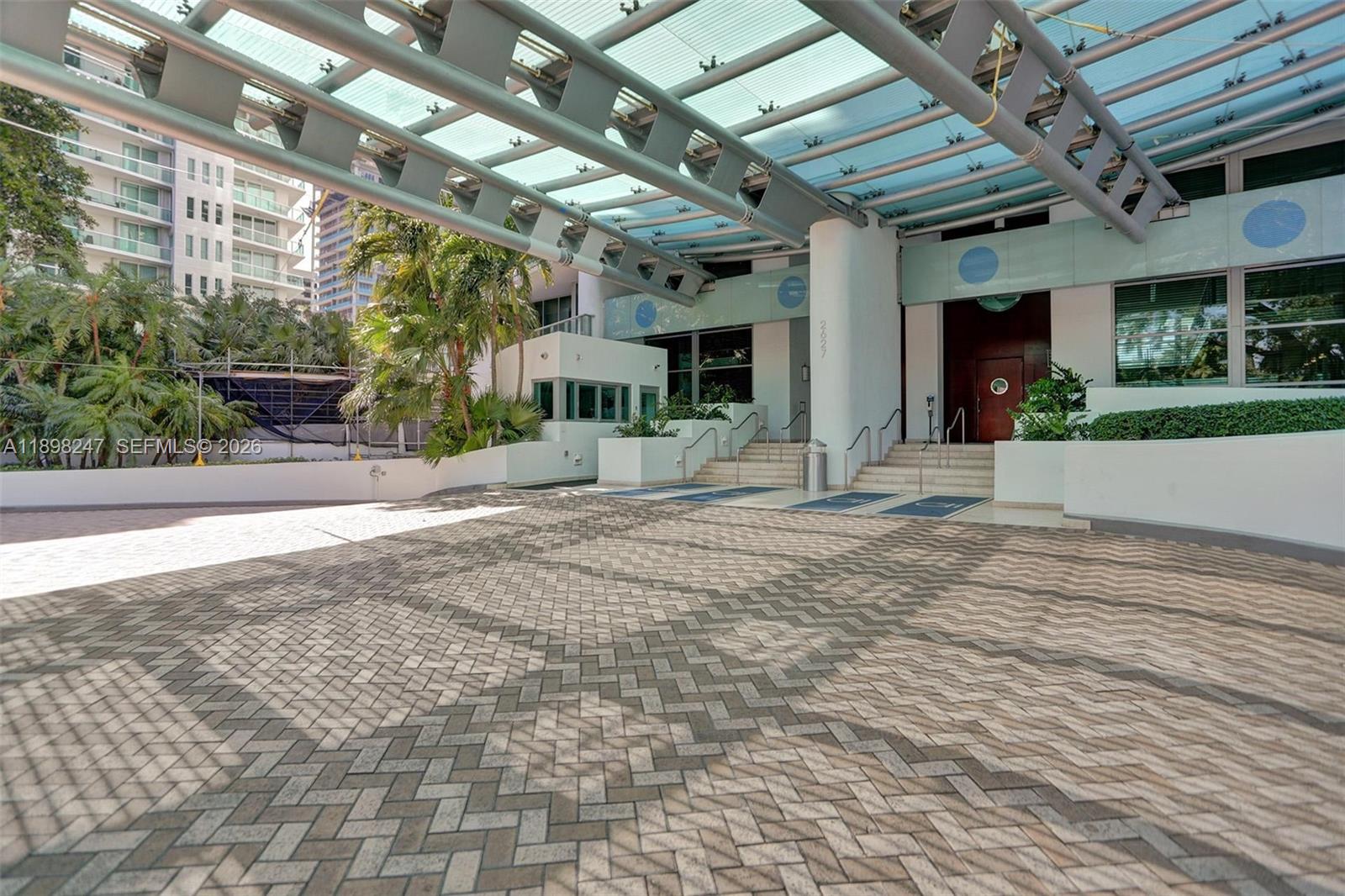 2627 S Bayshore Drive 506 Property Photo 61