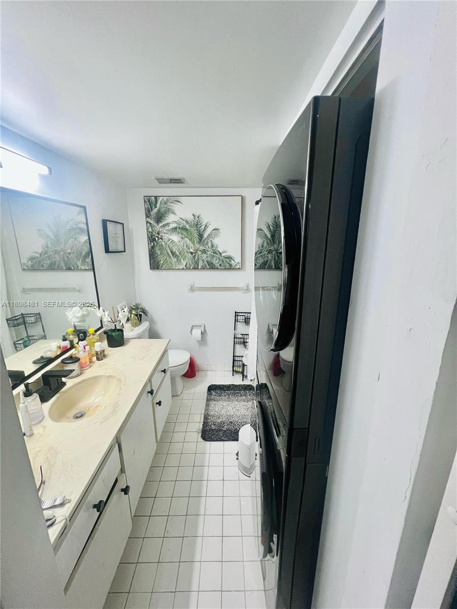 6190 Woodlands Boulevard 517 Property Photo 12