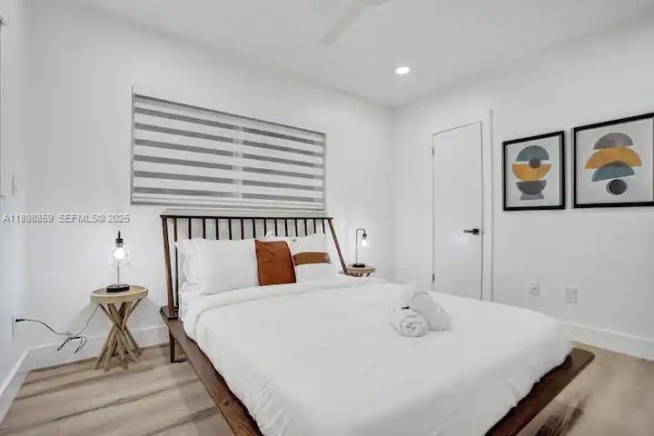 2100 Sw 28th Way Property Photo 26