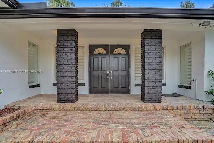 2100 Sw 28th Way Property Photo 36