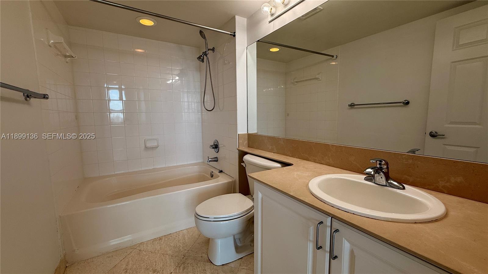 1155 Brickell Bay Drive Ph104 Property Photo 10