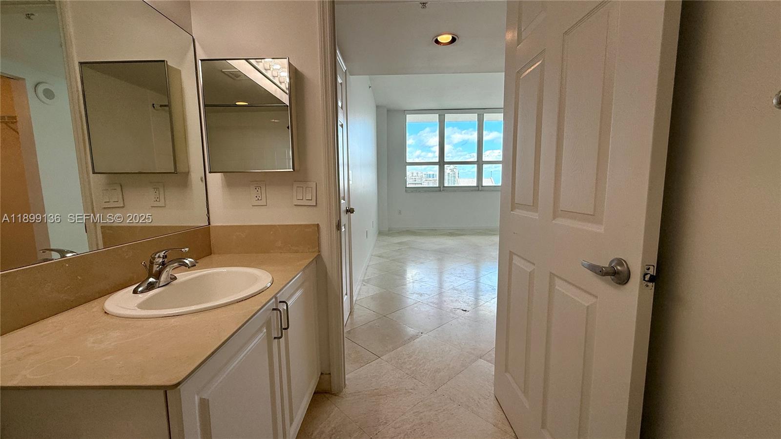 1155 Brickell Bay Drive Ph104 Property Photo 12