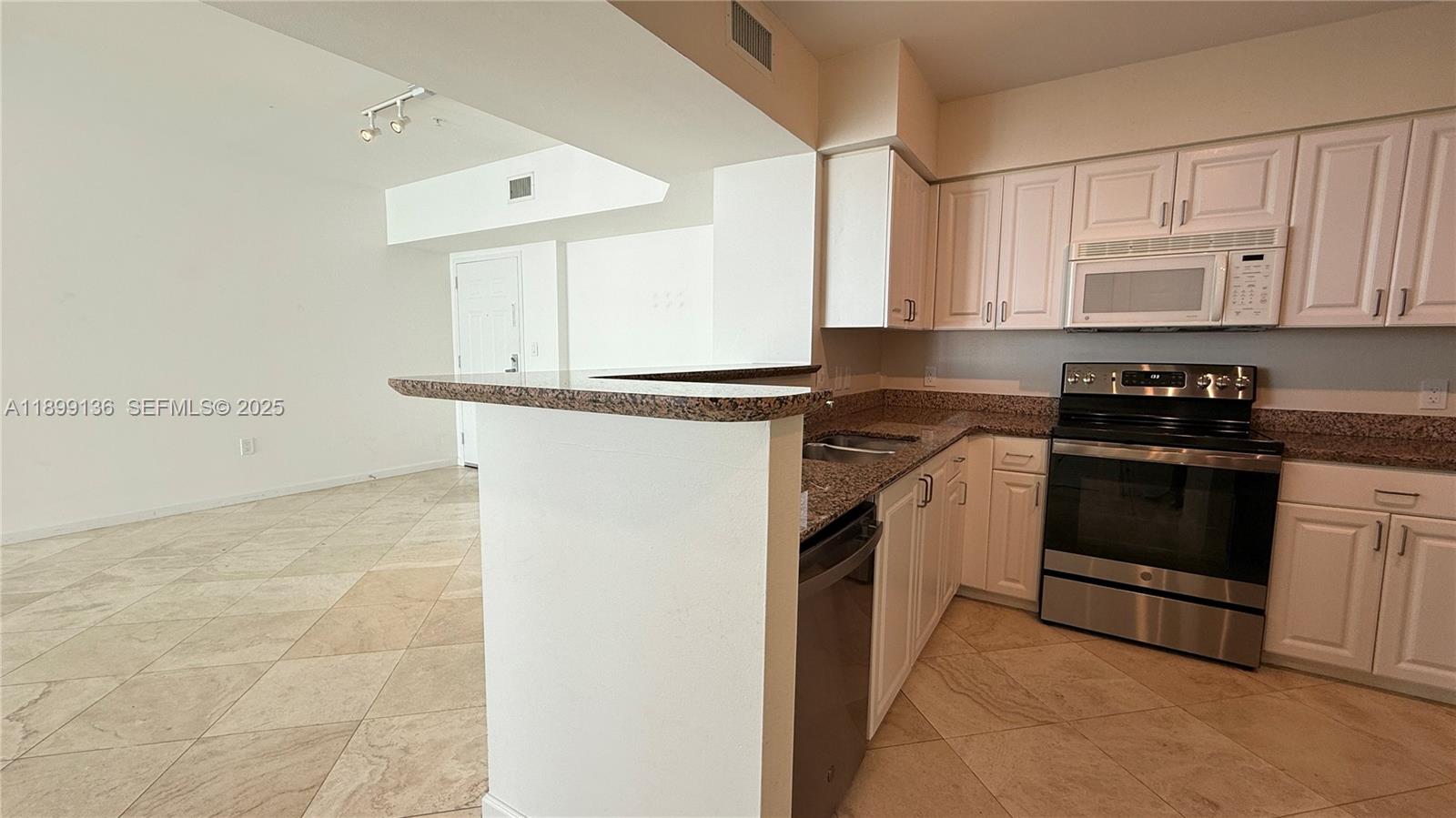 1155 Brickell Bay Drive Ph104 Property Photo 14