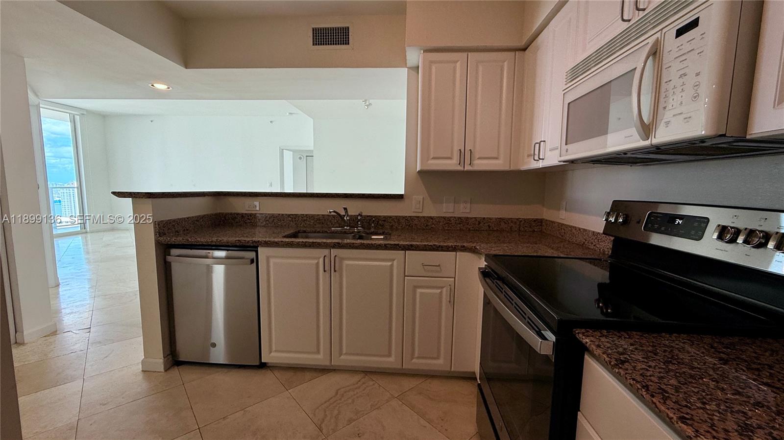 1155 Brickell Bay Drive Ph104 Property Photo 18