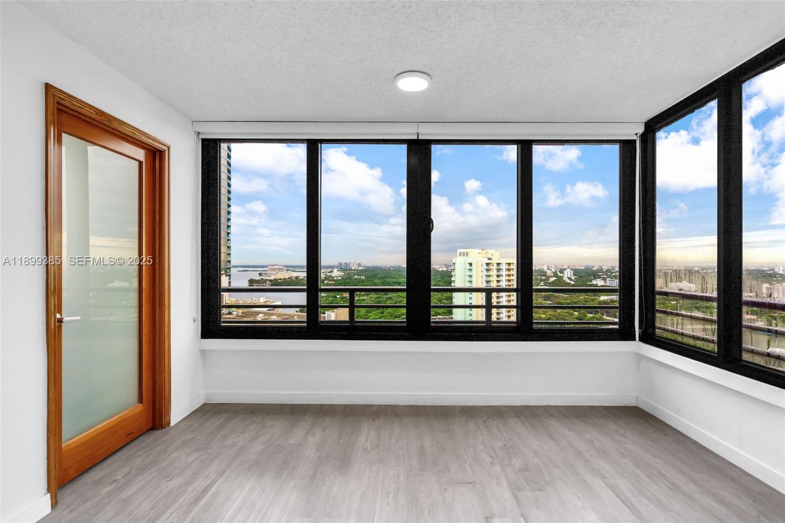 2333 Brickell Avenue Ph208 Property Photo 2
