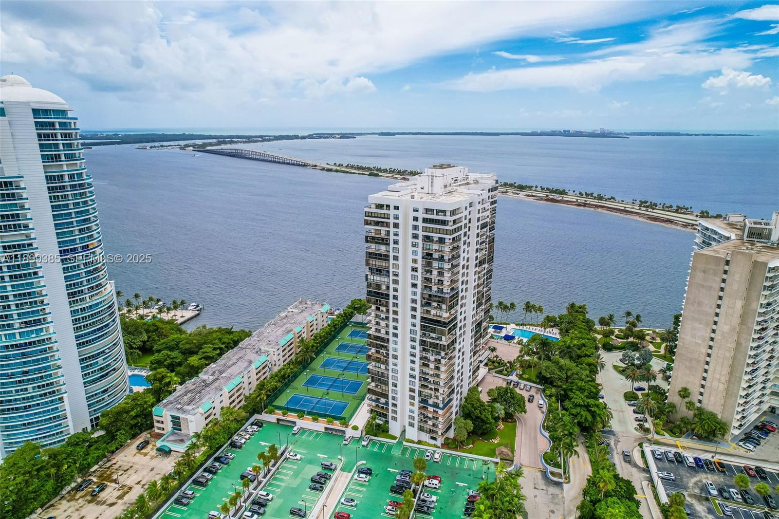 2333 Brickell Avenue Ph208 Property Photo 38