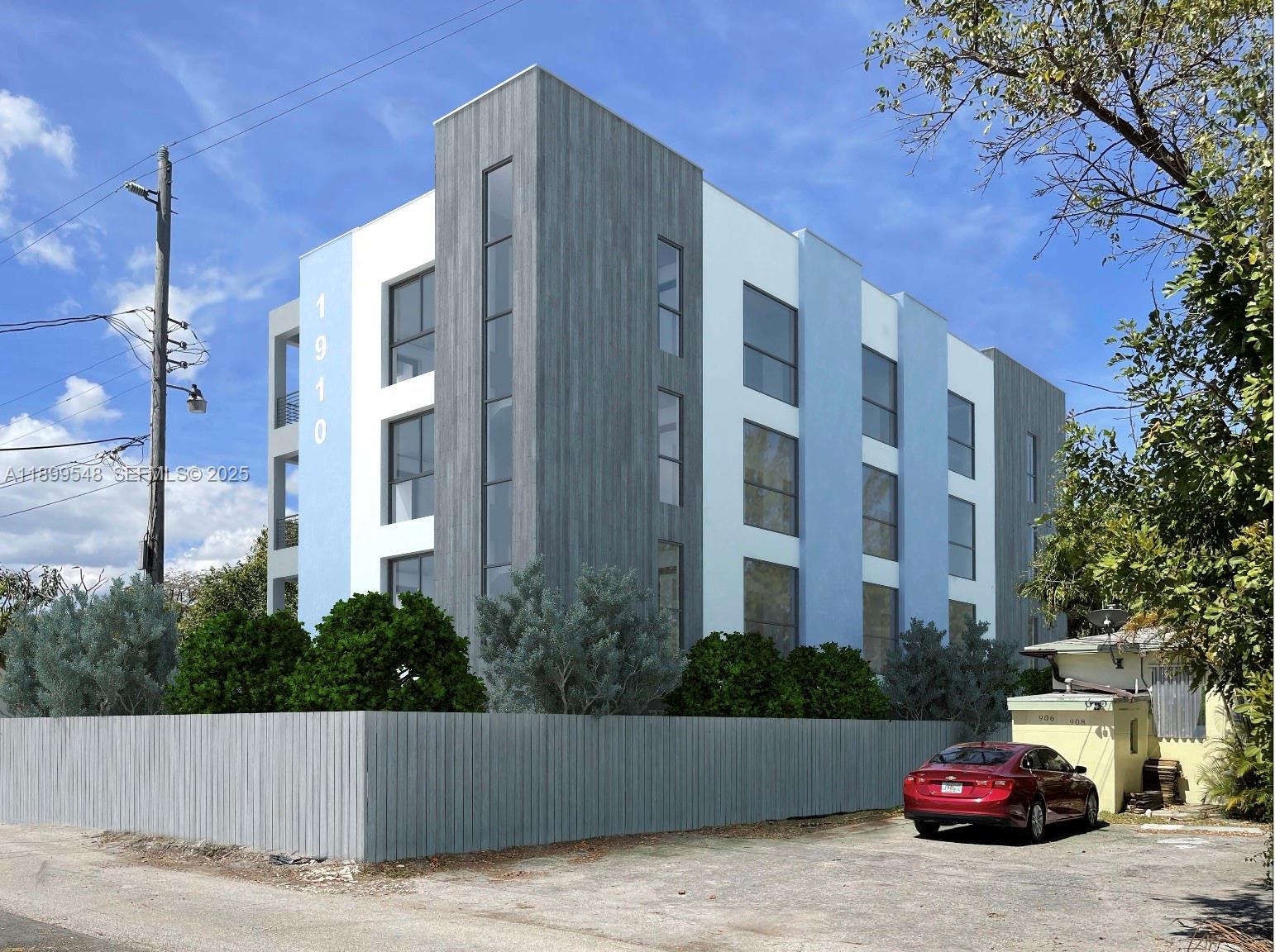 1910 Washington Street Property Photo 6