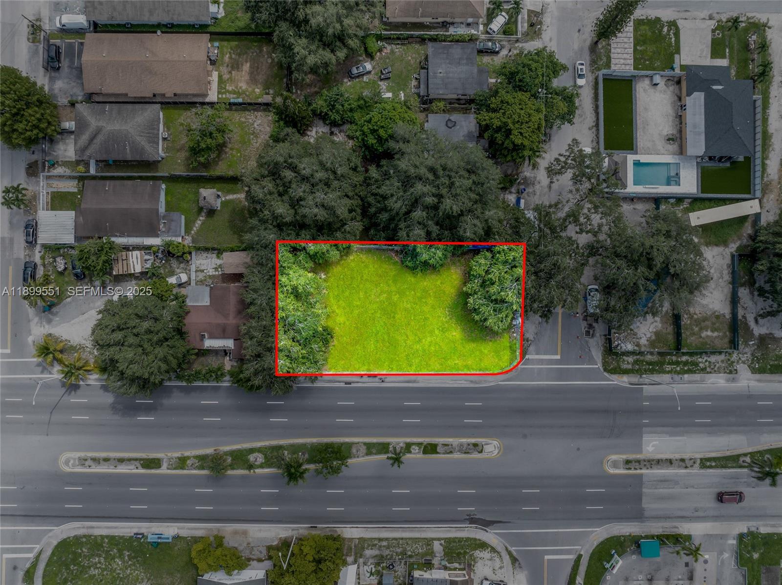 90 2200 Property Photo 4