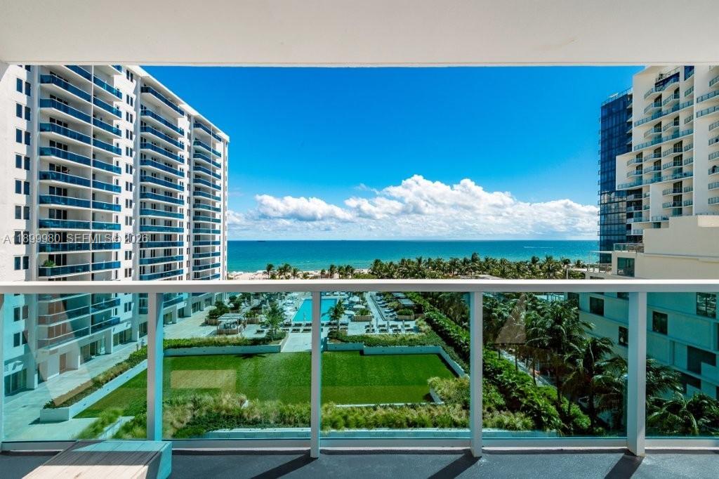 2301 Collins Avenue 738 Property Photo 1