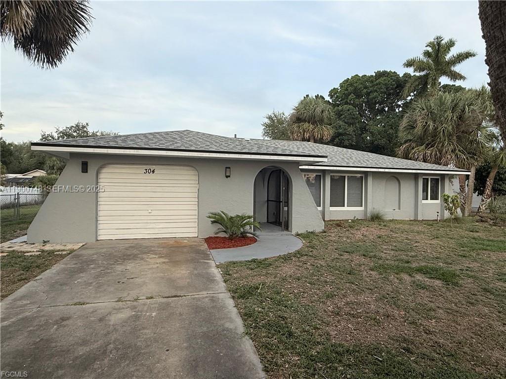304 N Avenue Property Photo 1