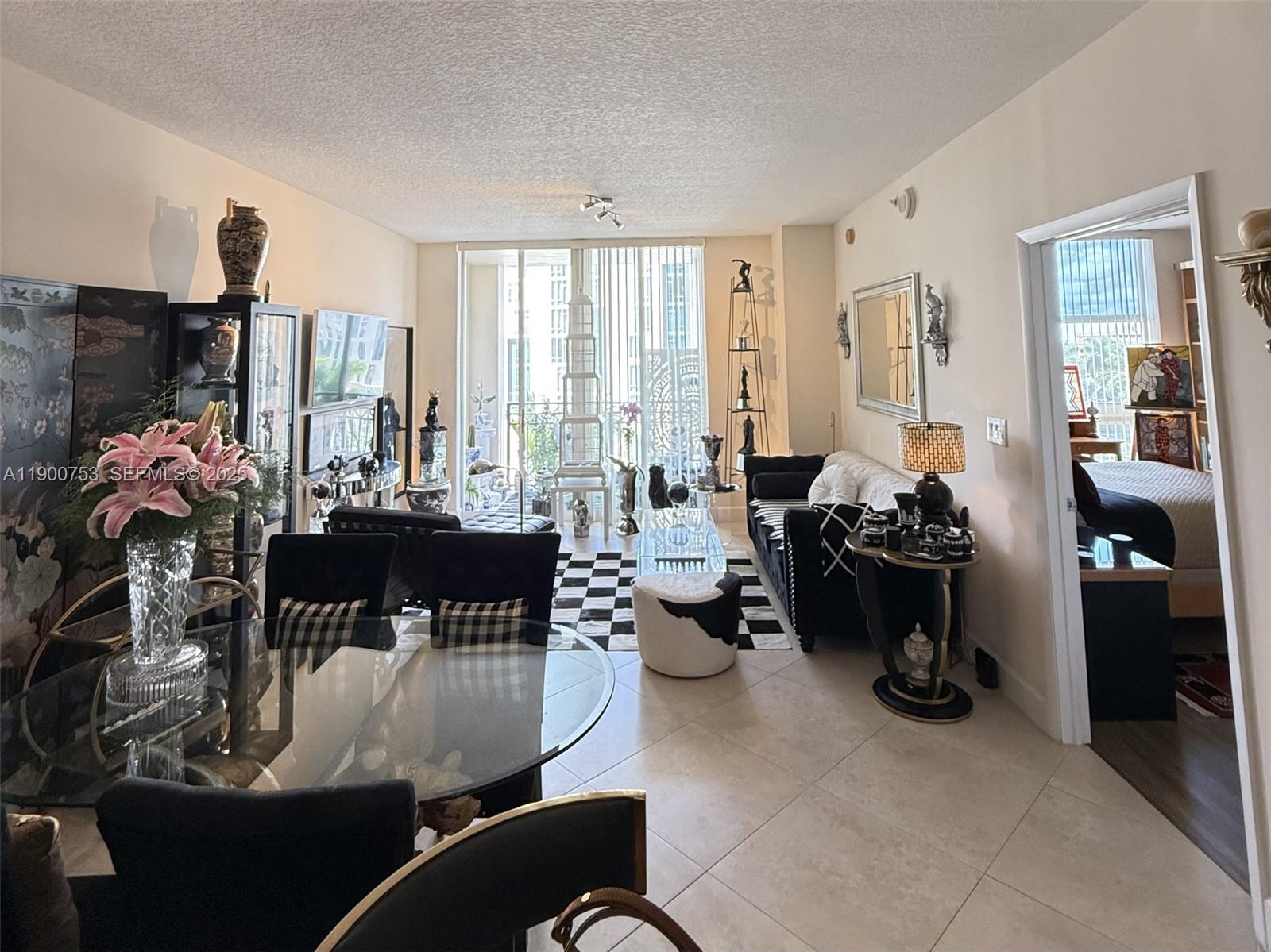 550 Okeechobee Boulevard 616 Property Photo 10