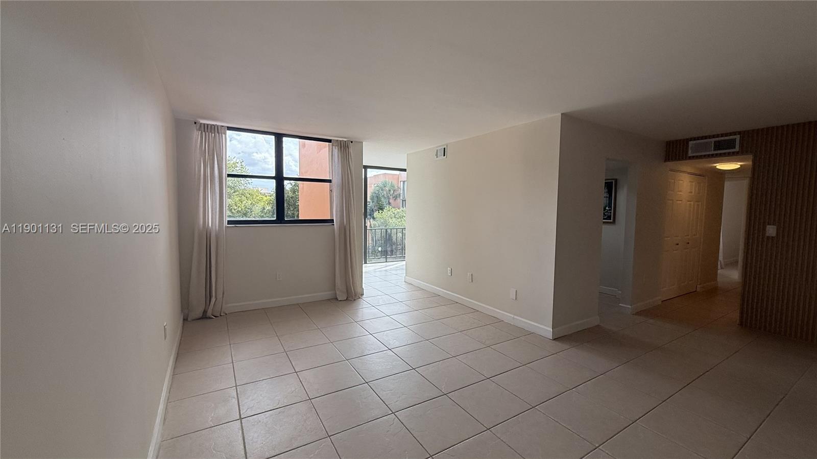 9440 W Flagler Street 306 Property Photo 9