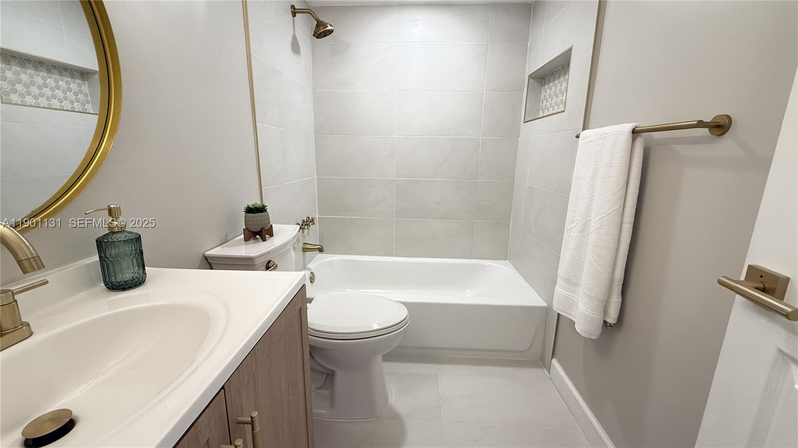 9440 W Flagler Street 306 Property Photo 18