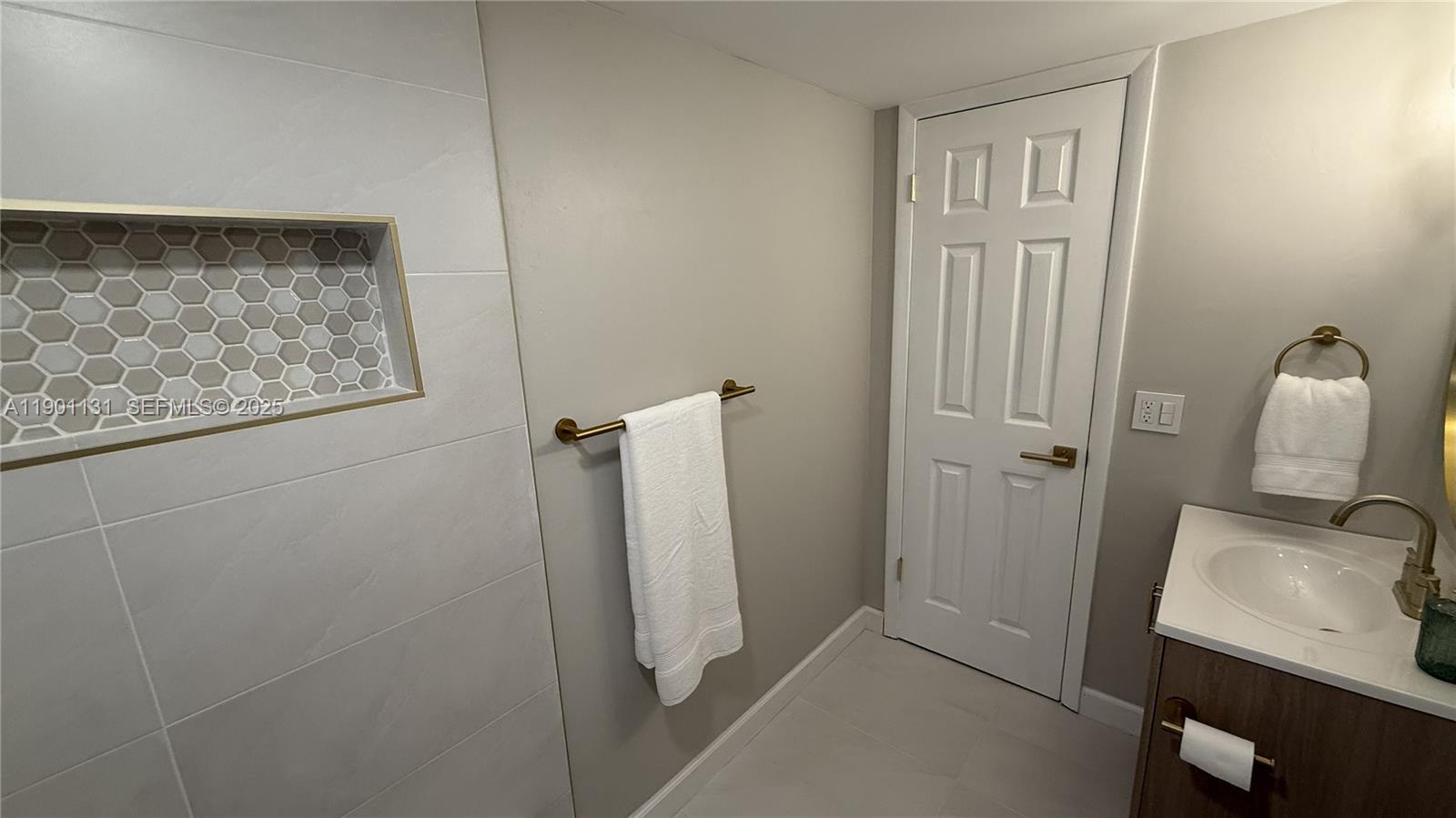 9440 W Flagler Street 306 Property Photo 21