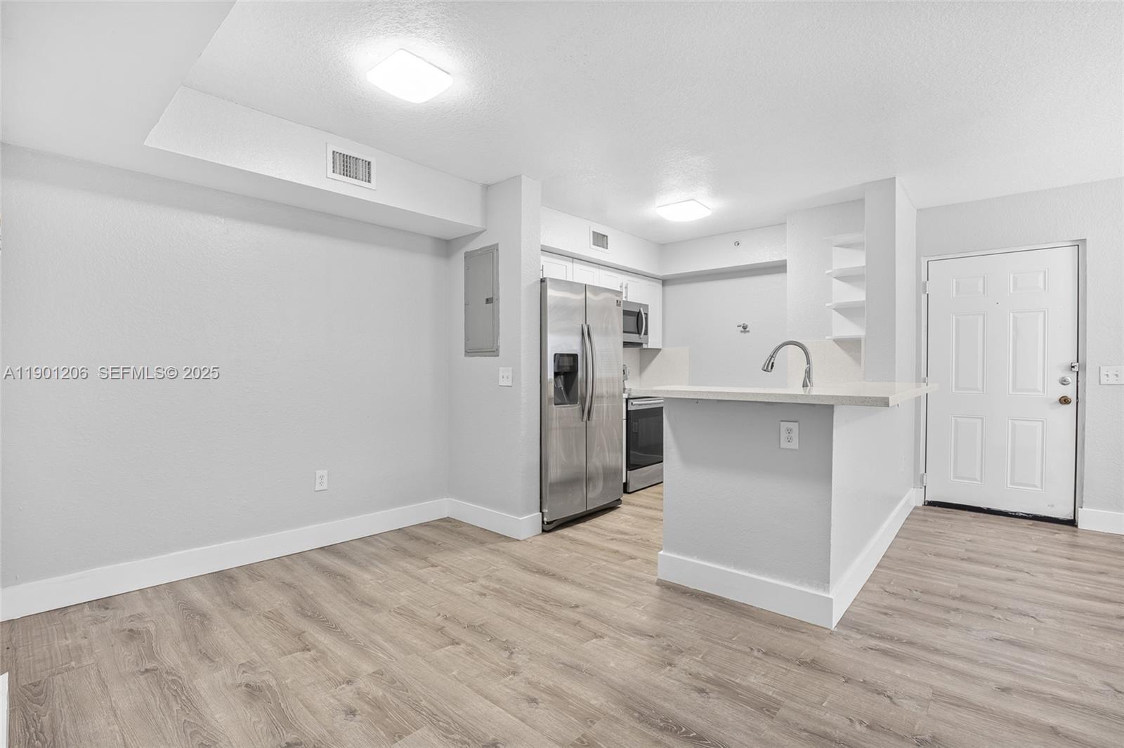 15410 SW 284th Street 8208
