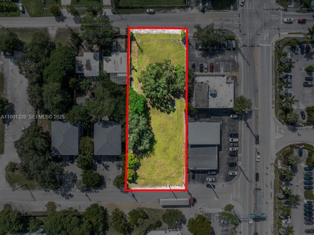 137 Nw 165th Street Property Photo 4