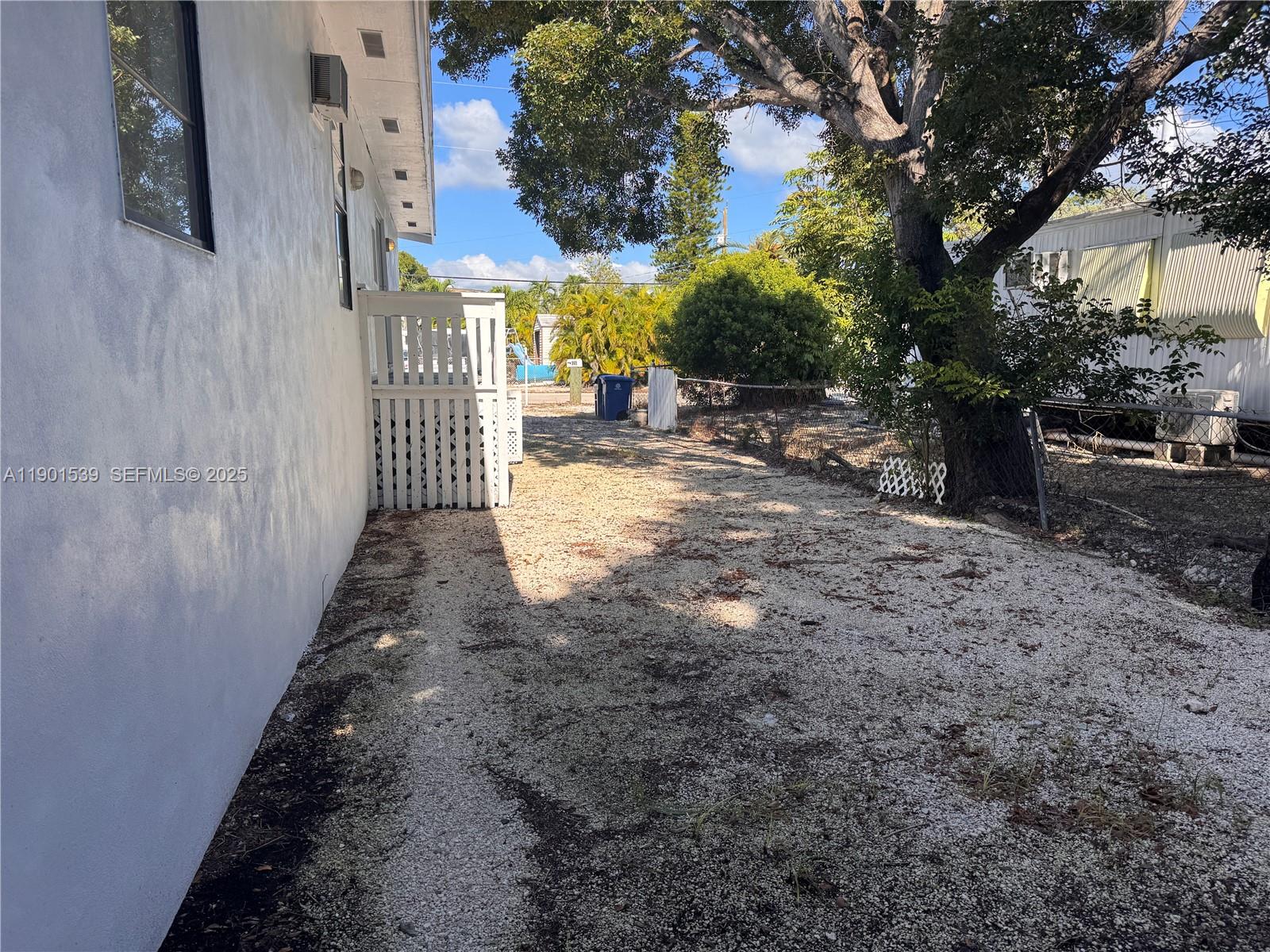 969 Plantation Road Property Photo 18