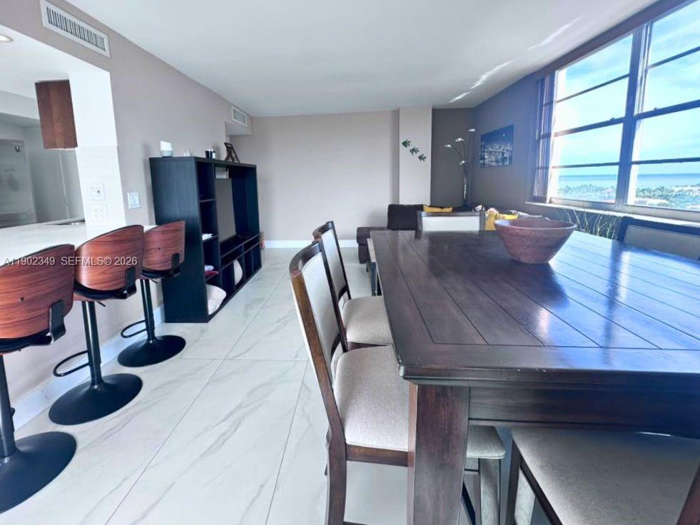 3161 S Ocean Drive 1210 Property Photo 4