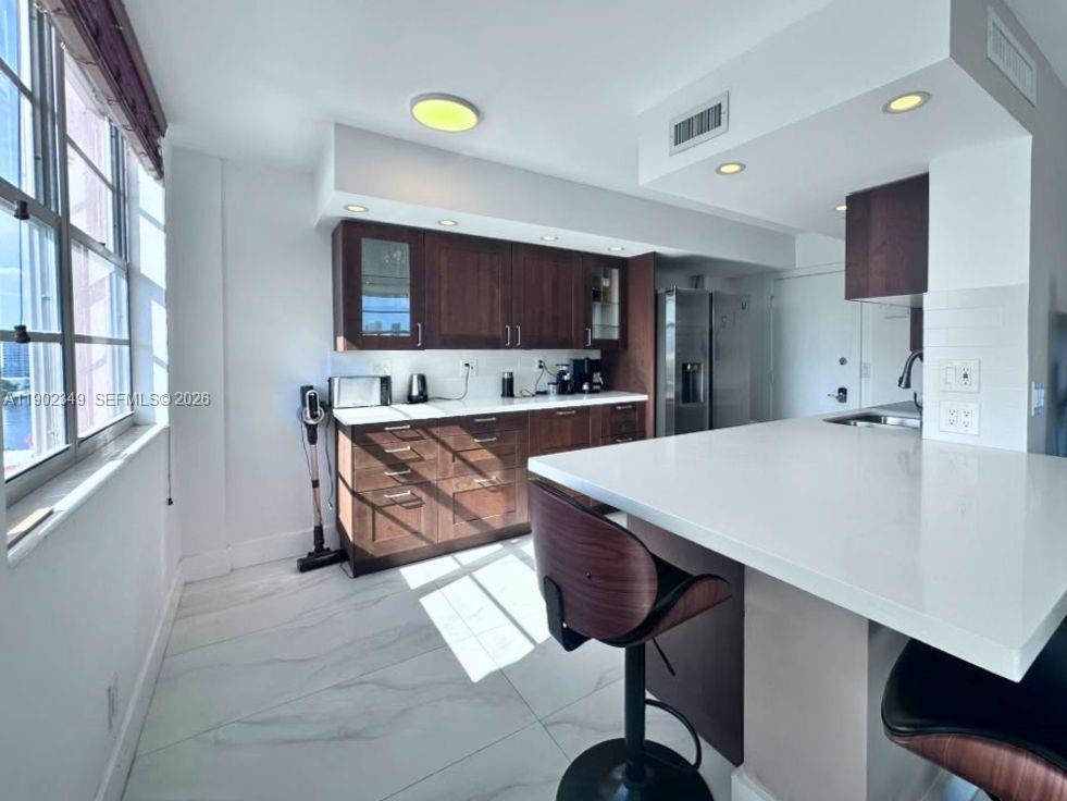3161 S Ocean Drive 1210 Property Photo 7