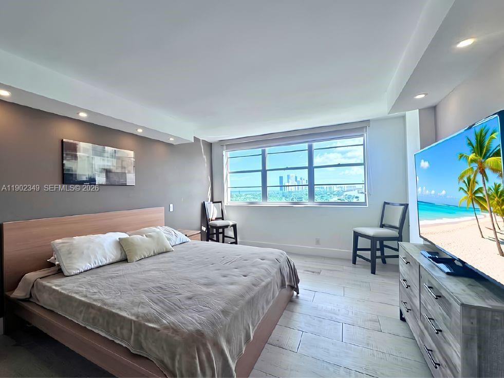 3161 S Ocean Drive 1210 Property Photo 10