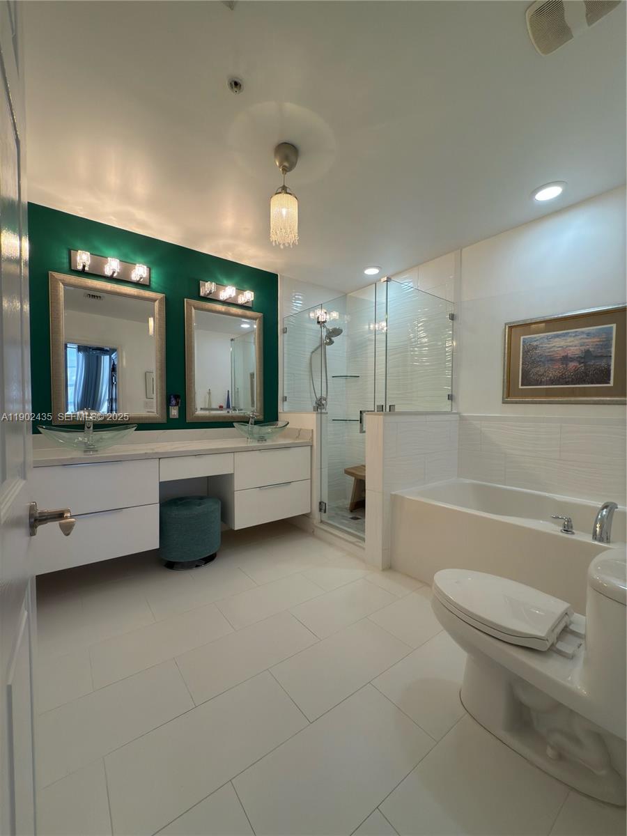 3001 Ne 185th Street 532 Property Photo 4