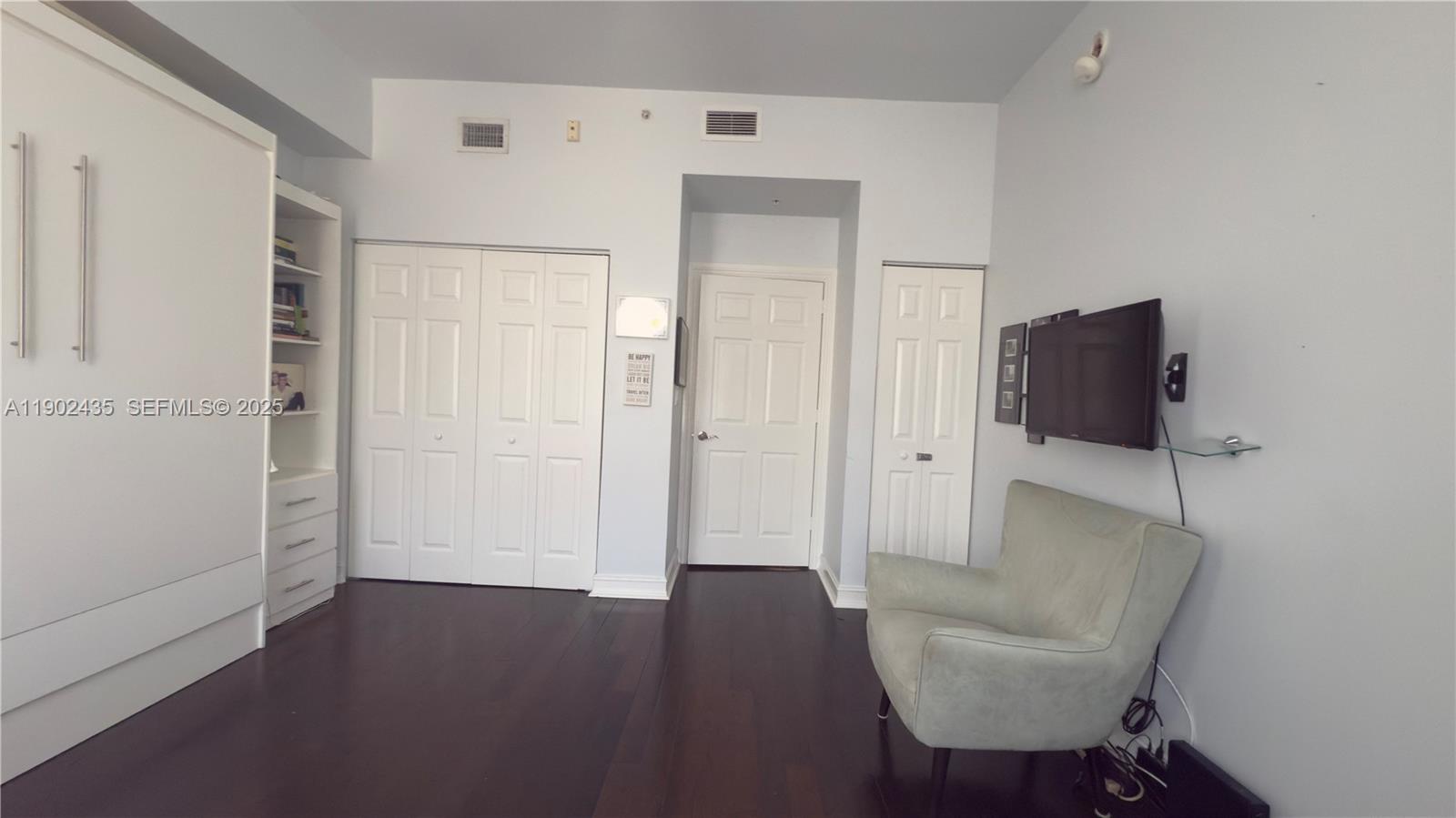 3001 Ne 185th Street 532 Property Photo 11