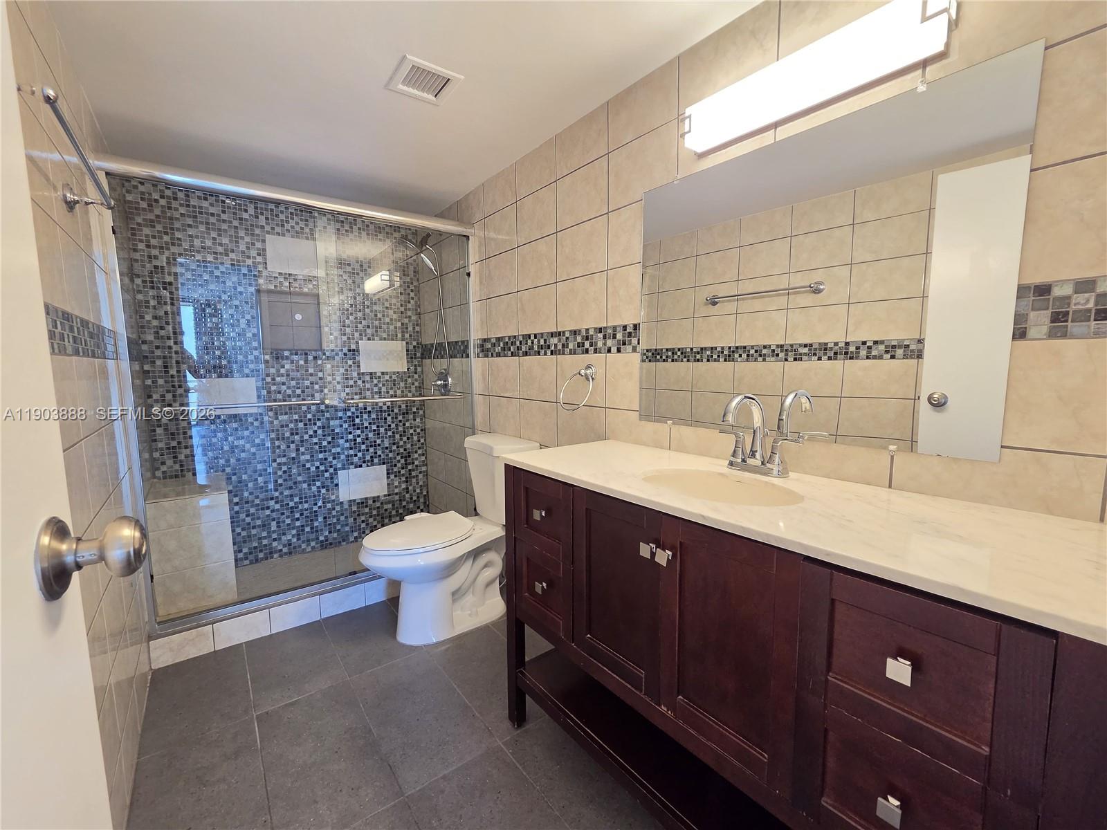 2821 N Miami Beach Boulevard 5o Property Photo 4