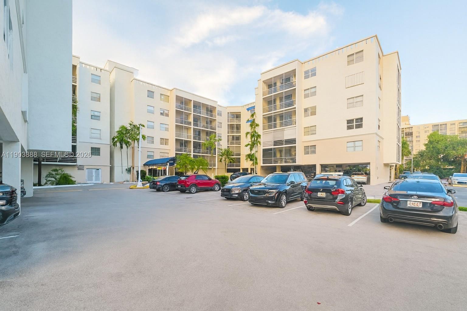 2821 N Miami Beach Boulevard 5o Property Photo 17