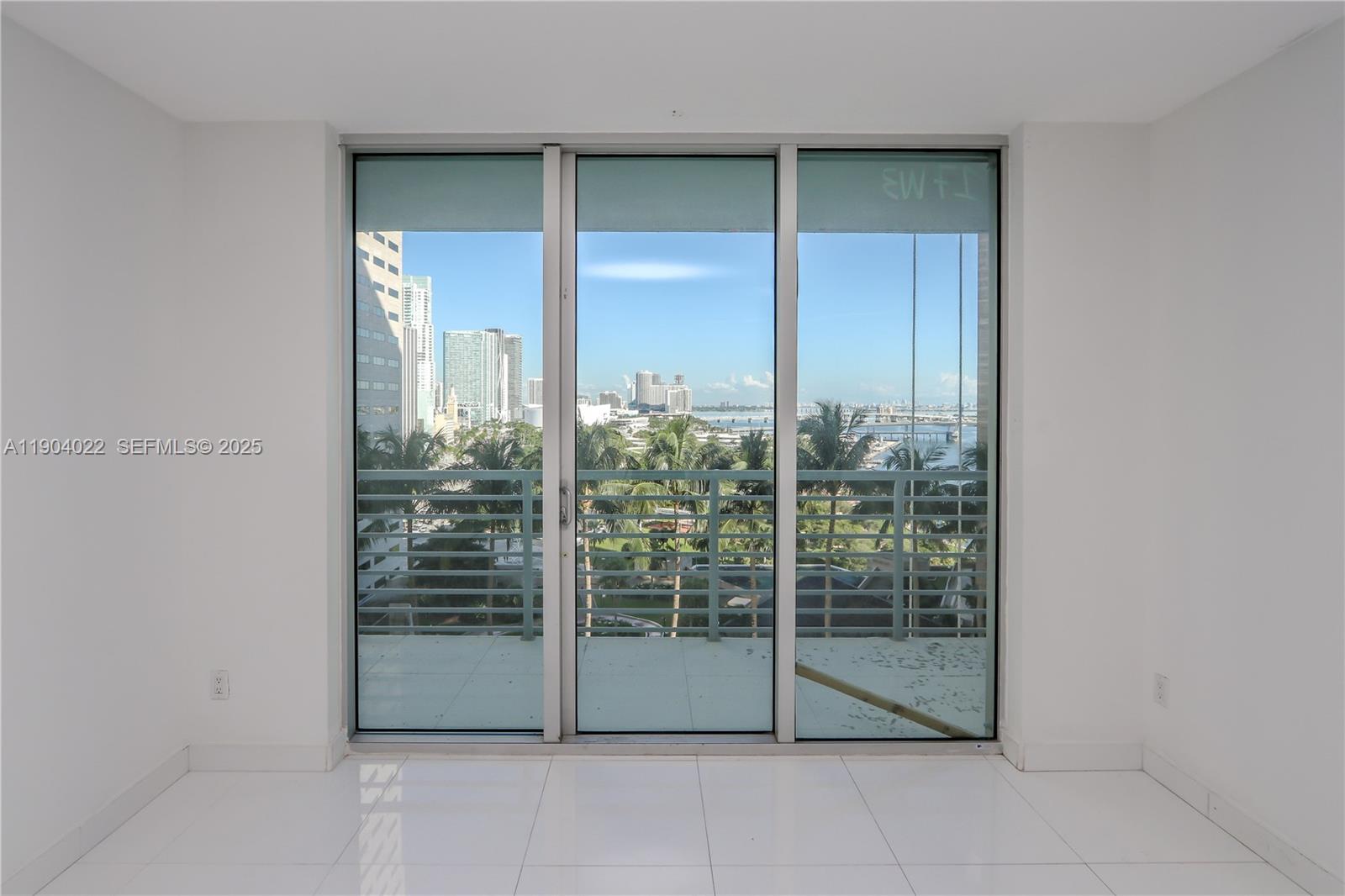 325 S Biscayne Boulevard 1722 Property Photo 1