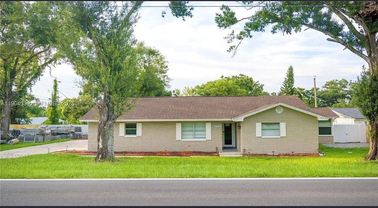 A11904030 Property Photo 1