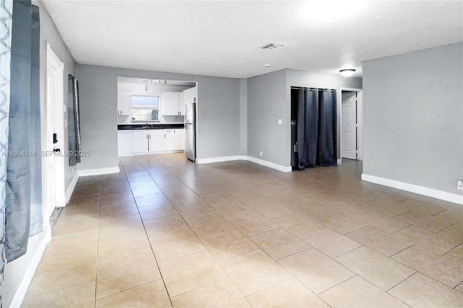 1722 Nw 8th Court Property Photo 6