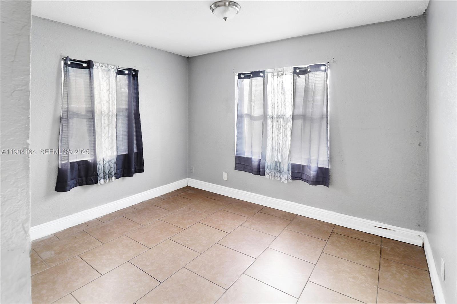 1722 Nw 8th Court Property Photo 18