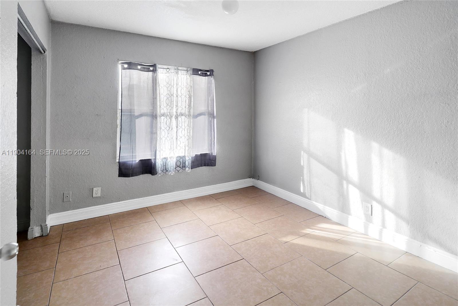 1722 Nw 8th Court Property Photo 19