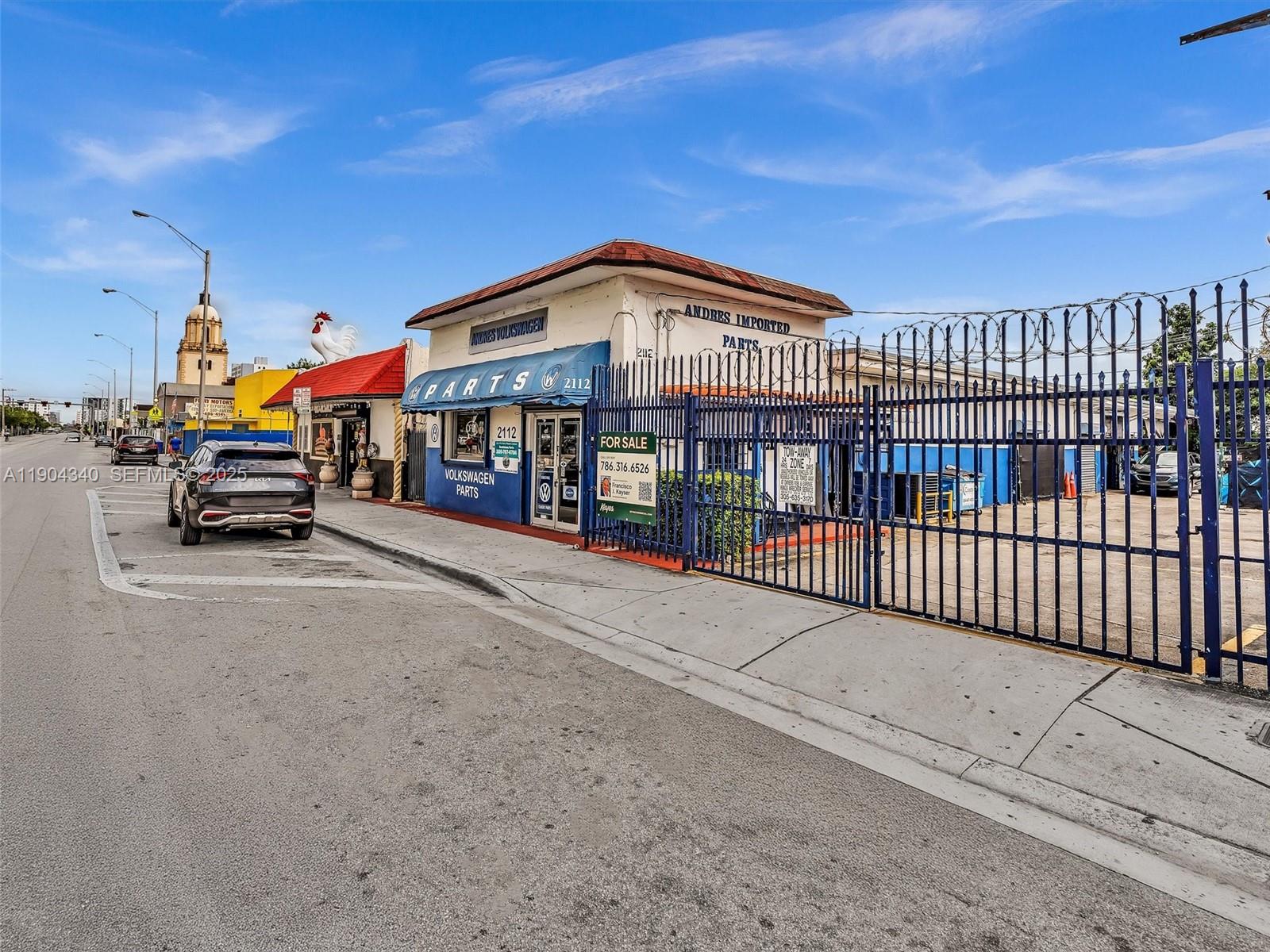 2112 Nw 36th Street Property Photo 1