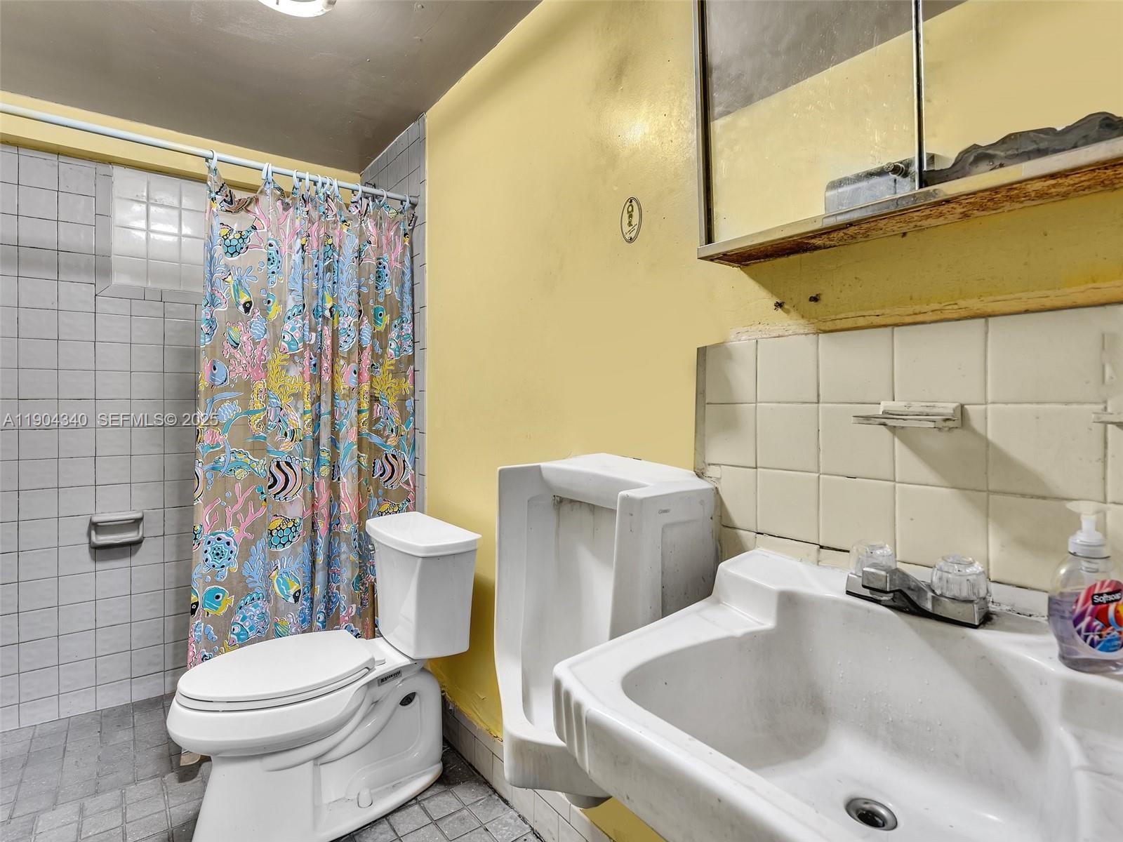 2112 Nw 36th Street Property Photo 20
