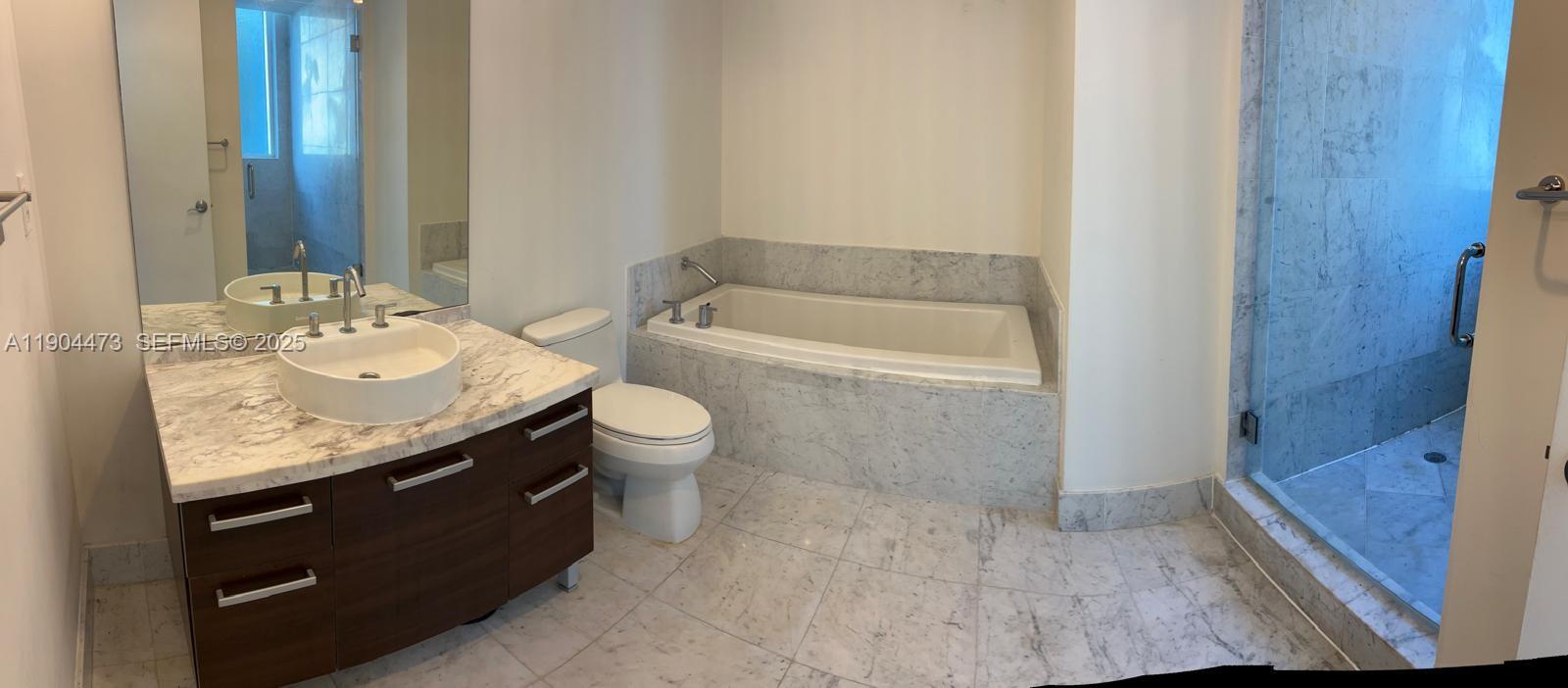 244 Biscayne Boulevard 908 Property Photo 22
